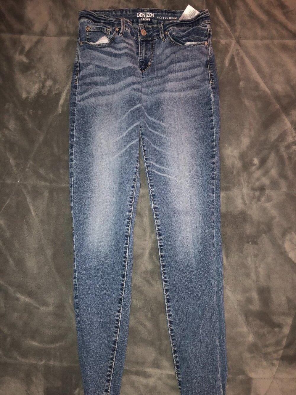 Levis Denizen Modern Skinny Jeans; 6M; 28 Waist; 32 Long; 83% Cotton; Faded